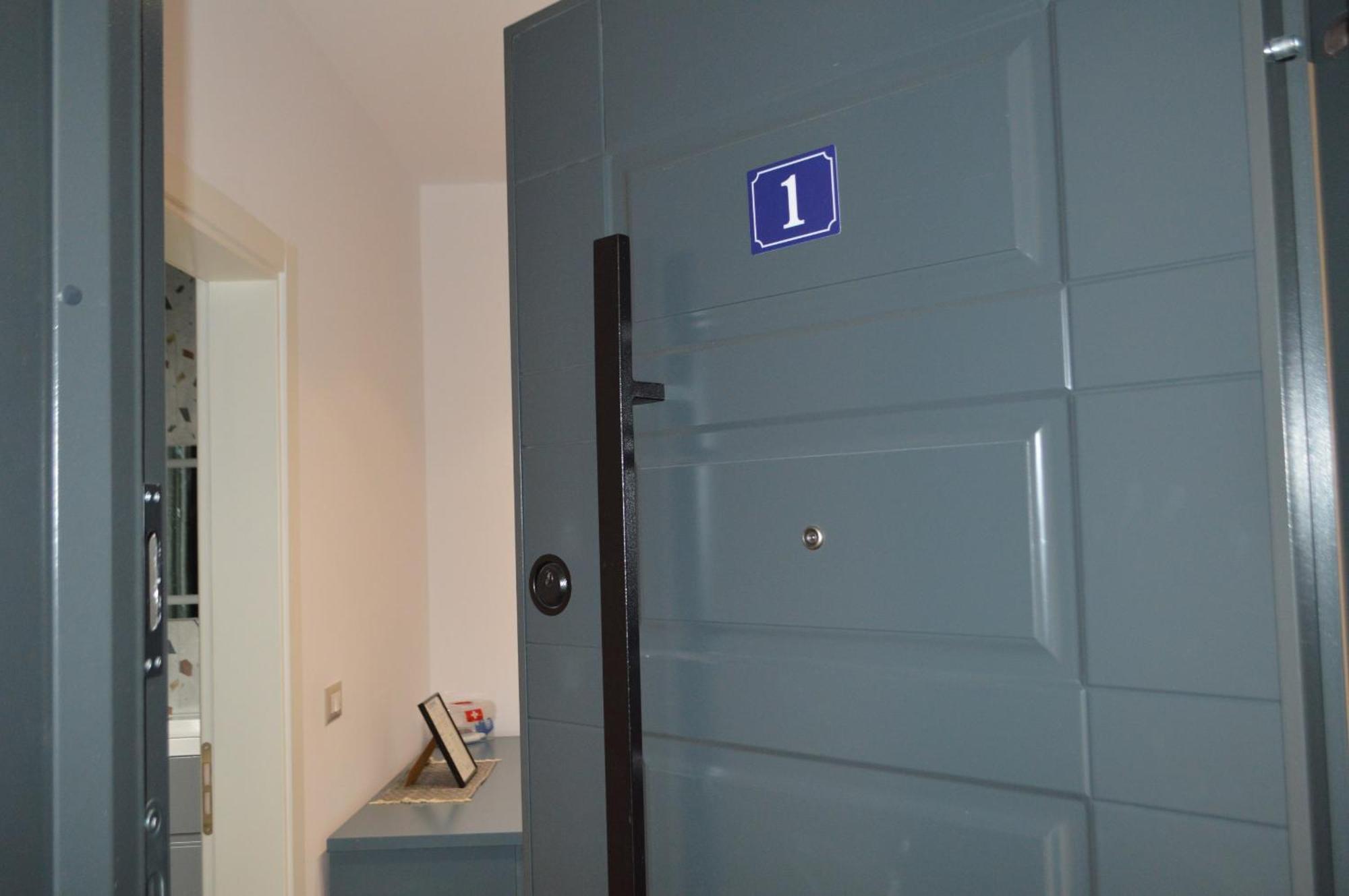 Tirana Getaway Apartments Bagian luar foto